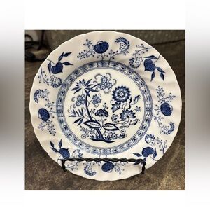 Johnson Brothers Vintage Blue and White Floral Plate 6.5” dinner plate salad